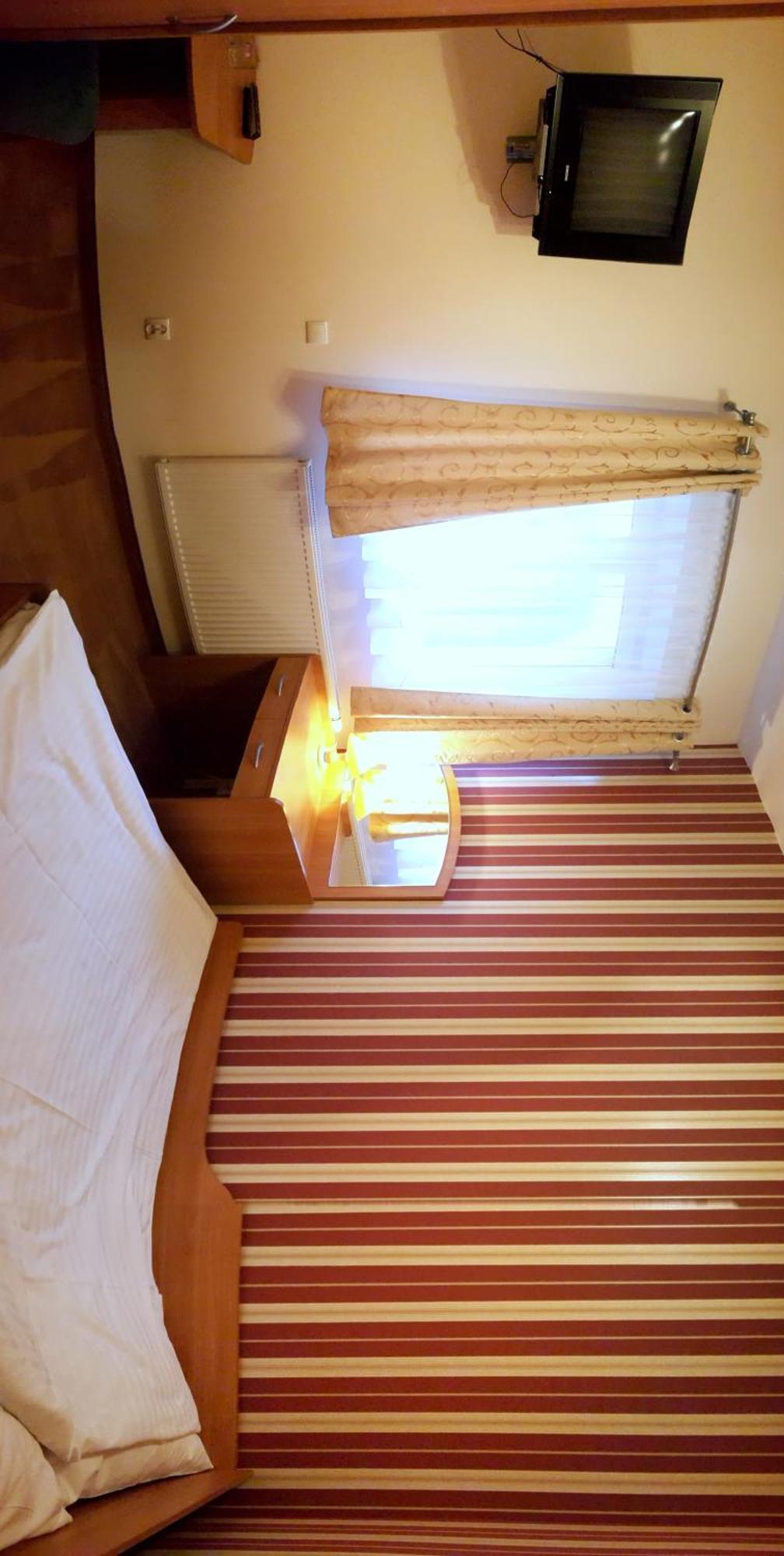 Hotel Marco Płońsk Esterno foto