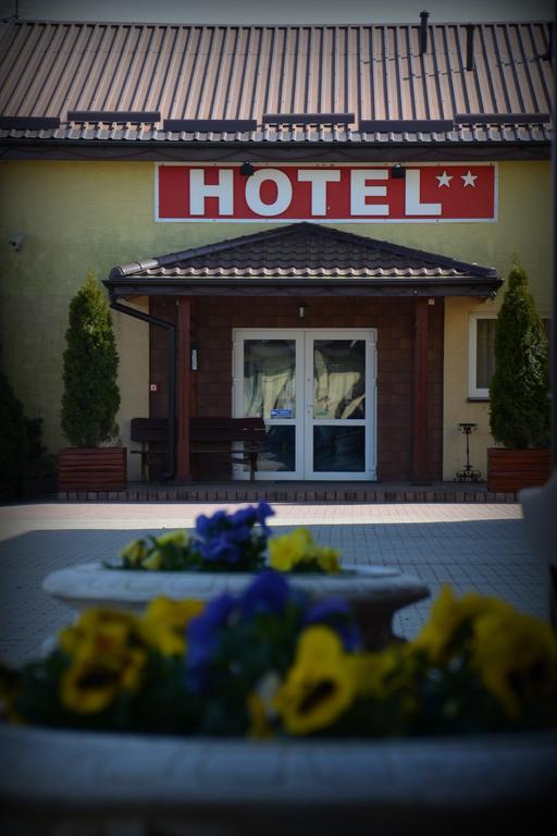 Hotel Marco Płońsk Esterno foto