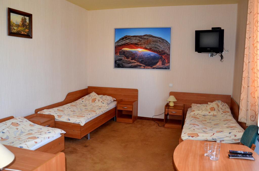 Hotel Marco Płońsk Esterno foto