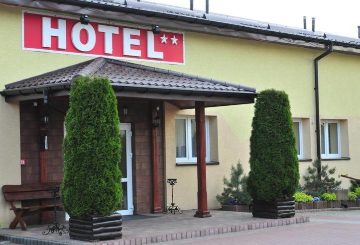 Hotel Marco Płońsk Esterno foto